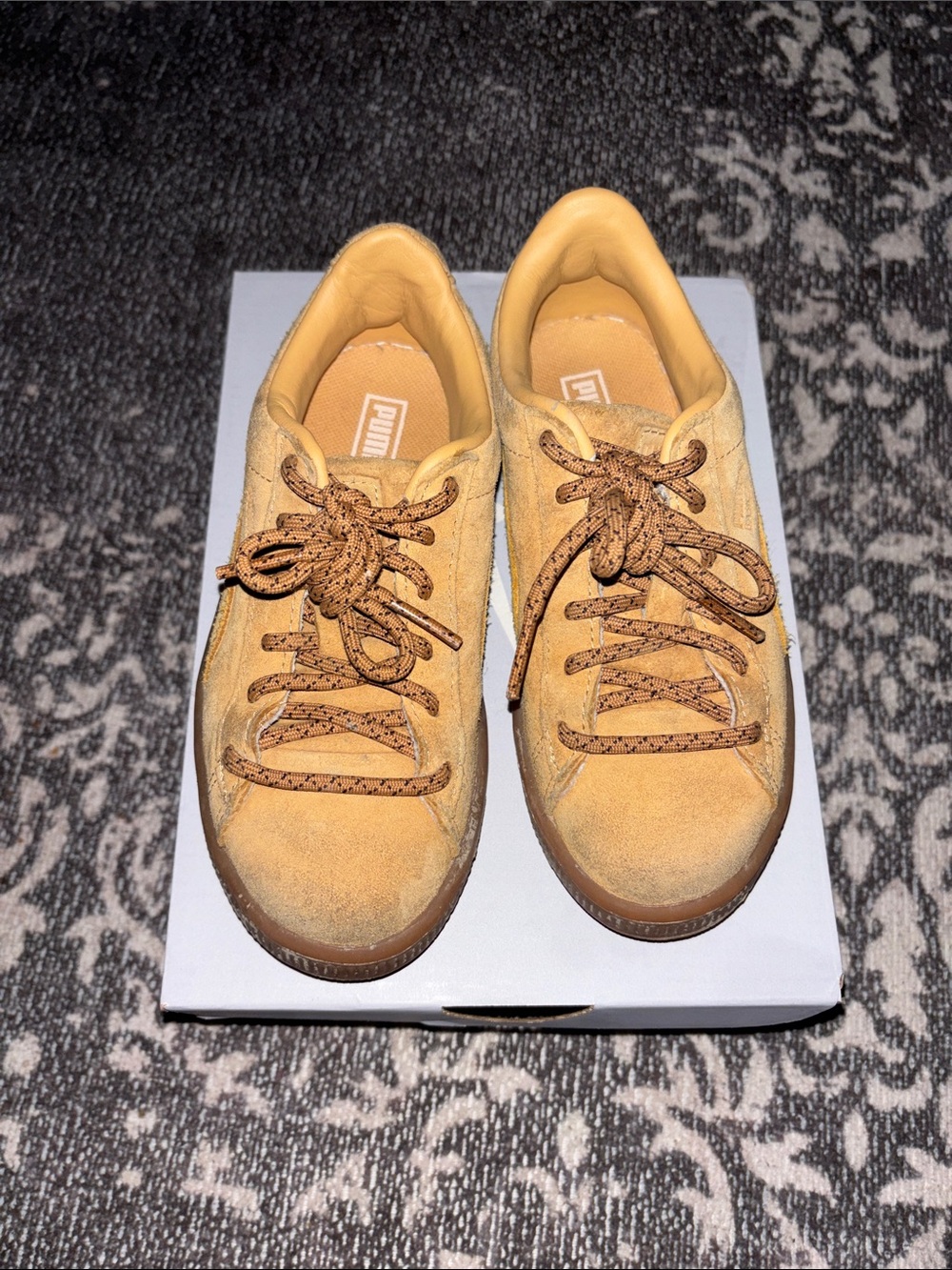 Puma Kids Suede Low-Top Sneakers in Wheat